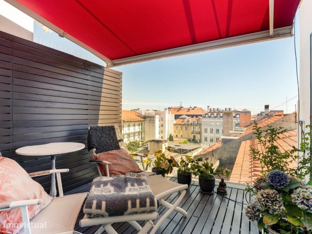 3 bedrooms Duplex in Lisbon, Portugal No. 128571