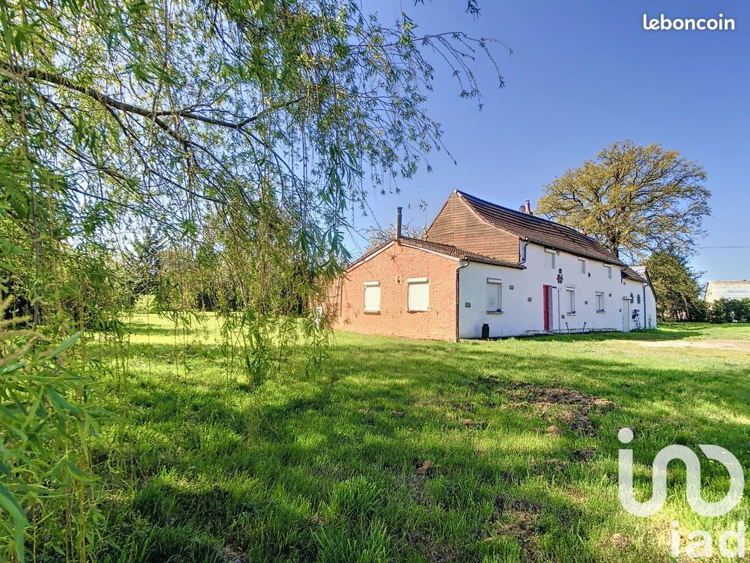 5 Schlafzimmer Haus in Melleroy, France, Nr. 226076