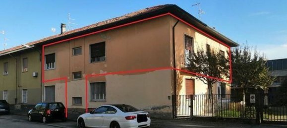 2 rooms Apartment in Cassano Magnago, Italy No. 184535 34