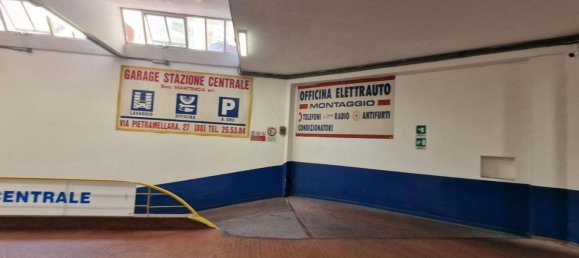 1800m² Commercial property in Bologna, Italy No. 372455 5