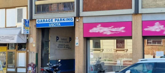 1800m² Commercial property in Bologna, Italy No. 372455 4