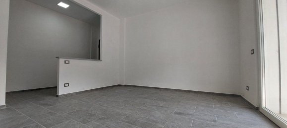 3 bedrooms Apartment in Omegna, Italy No. 334255 5