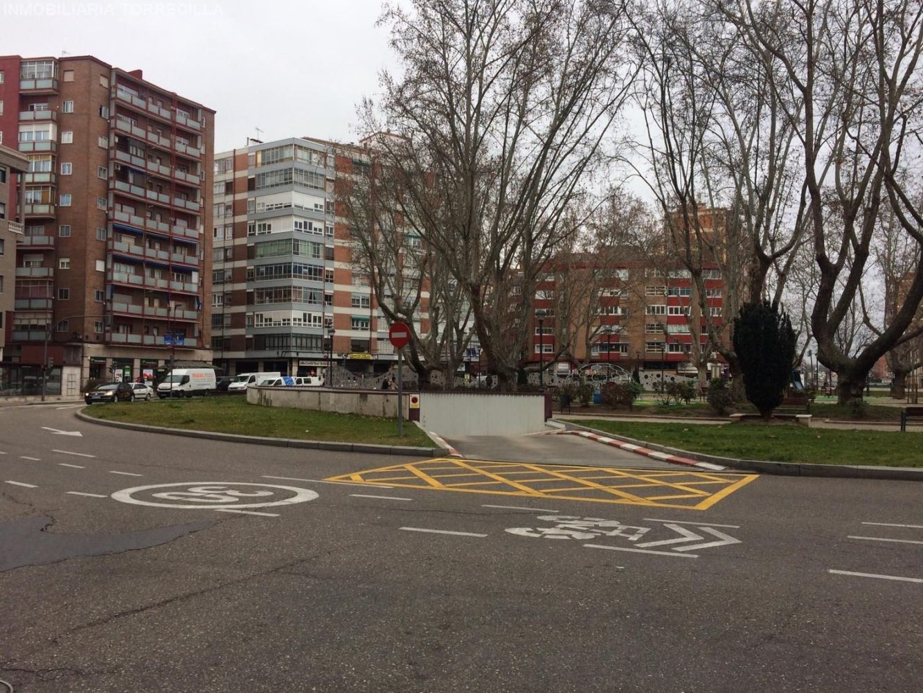 3 bedrooms Apartment in Valladolid, Spain No. 198717