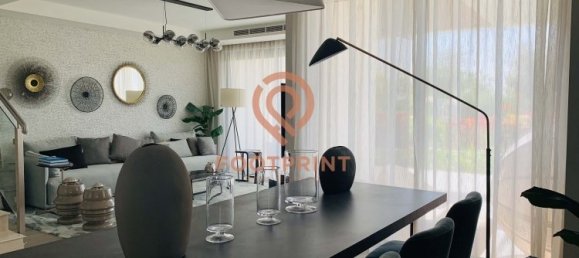 4 bedrooms Townhouse in Dubai, UAE No. 24524 6