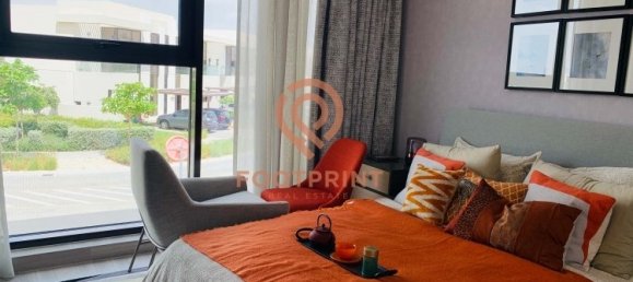 4 bedrooms Townhouse in Dubai, UAE No. 24524 2