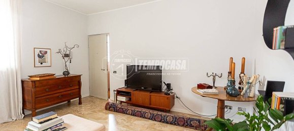 Apartamento de 1 dormitorio en Codogno, Italy No. 209967 2