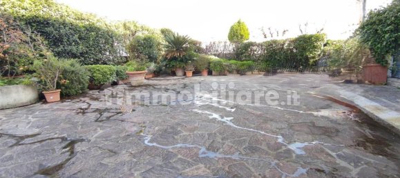 Apartamento T4 em Pistoia, Italy N.º 221571 30