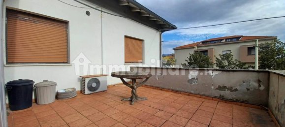 Apartamento T4 em Pistoia, Italy N.º 221571 4