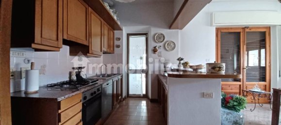 Apartamento T4 em Pistoia, Italy N.º 221571 11