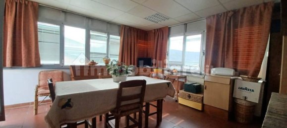 Apartamento T4 em Pistoia, Italy N.º 221571 6