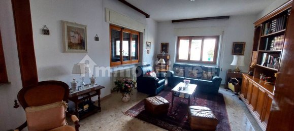 Apartamento T4 em Pistoia, Italy N.º 221571 23