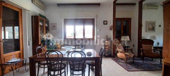 Apartamento T4 em Pistoia, Italy N.º 221571 10