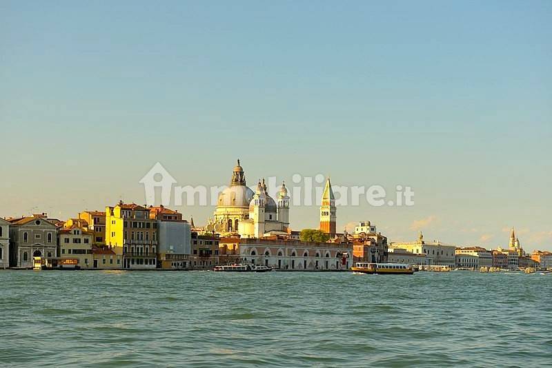 Apartamento T3 em Venice, Italy N.º 223195