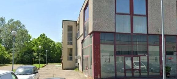 4 rooms Office in Reggio Emilia, Italy No. 282109 7