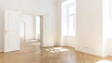 5 rooms Apartment in Alsergrund, Austria No. 156167