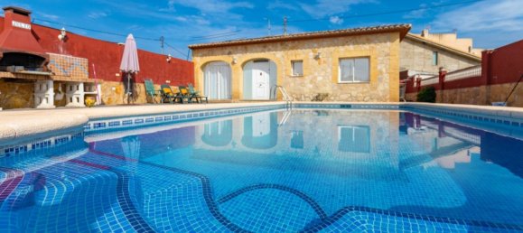 3 bedrooms Villa in Gandia, Spain No. 15095 10