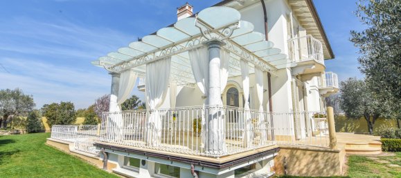 6 غرف نوم فيلا في Forte dei Marmi, Italy رقم 35771 48