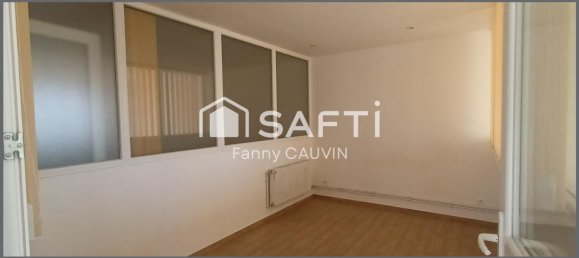 4 bedrooms Building in Bresles, France No. 52044 5