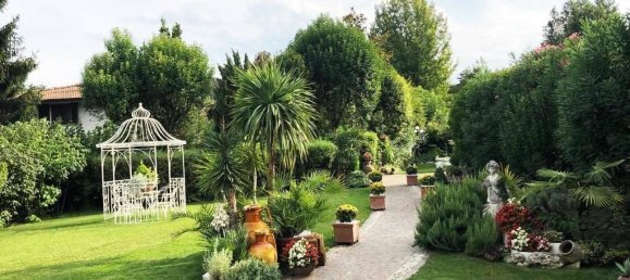 3 rooms Villa in Padenghe sul Garda, Italy No. 37234 6