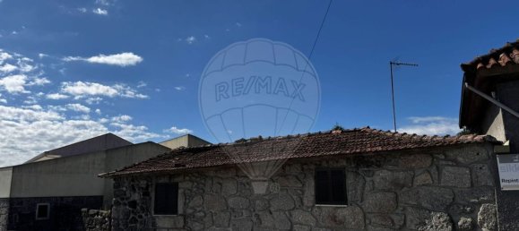 3 bedrooms House in Lanhoso, Portugal No. 178426 2