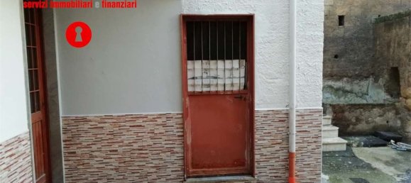 3 rooms Apartment in Cimitile, Italy No. 153424 22