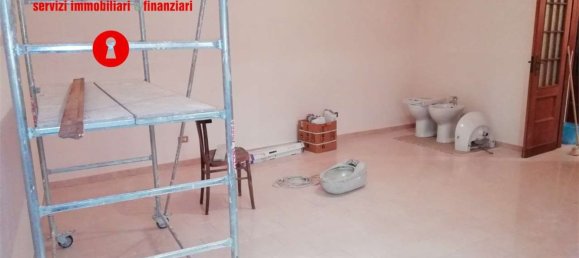 3 rooms Apartment in Cimitile, Italy No. 153424 13