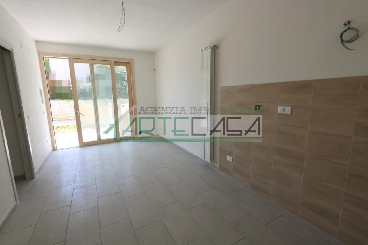Apartamento de 3 divisões em Pontedera, Italy N.º 23799