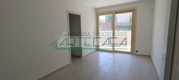 Apartamento de 3 divisões em Pontedera, Italy N.º 23799 3