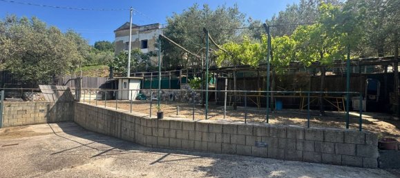 1470m² Land in Piano di Sorrento, Italy No. 353816 3