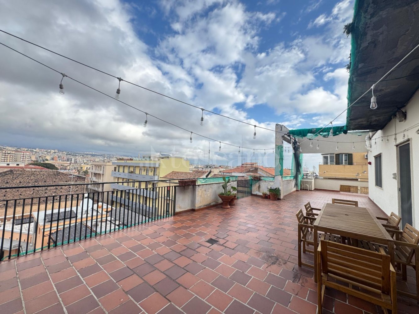 Ático de 6 habitaciónes en Catania, Italy No. 84551