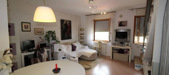 2 rooms Apartment in Monteriggioni, Italy No. 45974 7