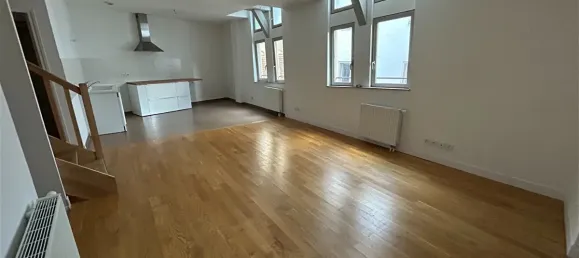 2 bedrooms Apartment in Troyes, France No. 244710 4