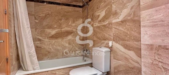 3 bedrooms Apartment in Cornella De Llobregat, Spain No. 158397 11