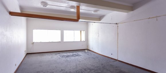 340m² Building in Castelo Branco, Portugal No. 58527 15