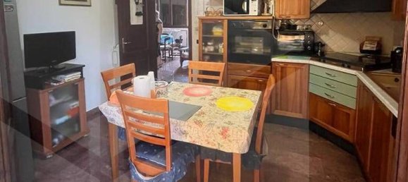 Квартира с 4 комнатами в Фьорано Моденесе, Италия № 33629 4