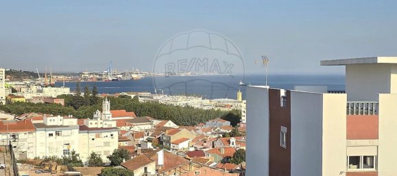 3 Schlafzimmer Wohnung in Setubal, Portugal, Nr. 252925 17