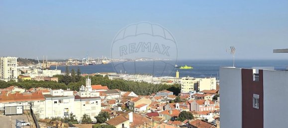 3 Schlafzimmer Wohnung in Setubal, Portugal, Nr. 252925 8