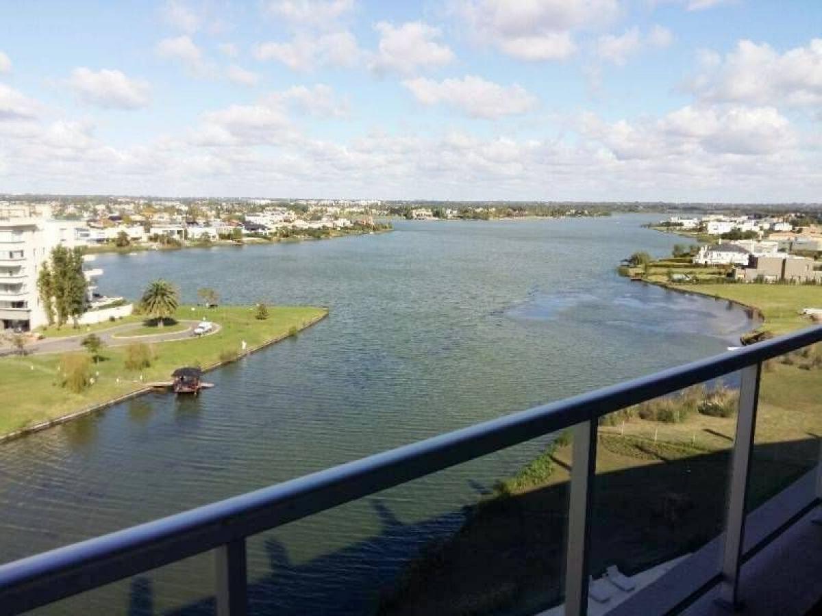 Studio in Tigre, Argentina No. 19455