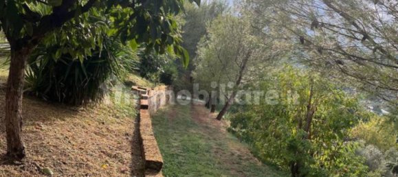 Casa de 4 dormitorios en Loreto Aprutino, Italy No. 81715 29