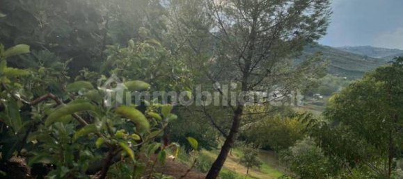 Casa de 4 dormitorios en Loreto Aprutino, Italy No. 81715 10