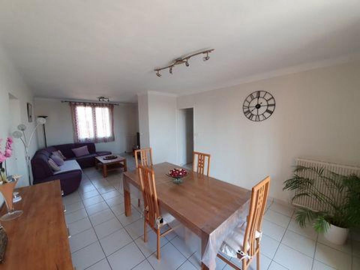 Кондоминиум  с 2 спальнями в Марсель, Франция № 7499