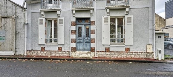 5 bedrooms House in Montargis, France No. 239782 17