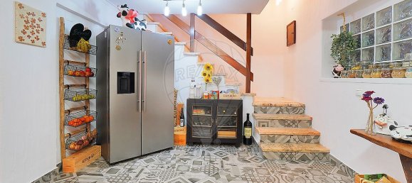 3 Schlafzimmer Haus in Oeiras, Portugal, Nr. 50758 21