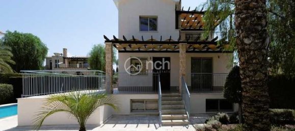 3 bedrooms Villa in Polis, Cyprus No. 13648 2