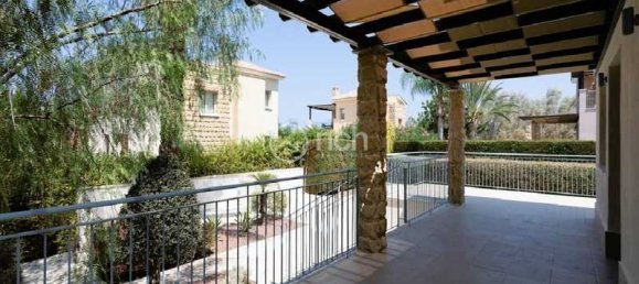 3 bedrooms Villa in Polis, Cyprus No. 13648 4