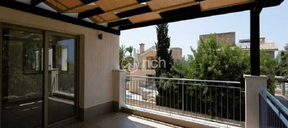 3 bedrooms Villa in Polis, Cyprus No. 13648 8