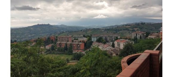 Villa de 4 dormitorios en Chieti, Italy No. 252448 9