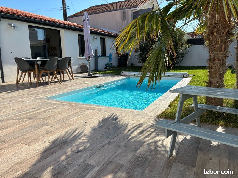 2 Schlafzimmer Haus in Yves, France, Nr. 335911