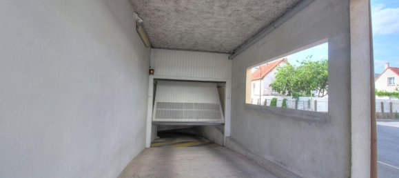 Estacionamento em Fleury-les-Aubrais, France N.º 94212 2