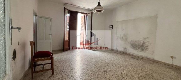 5-Zimmer Haus in Alcamo, Italy, Nr. 37290 2